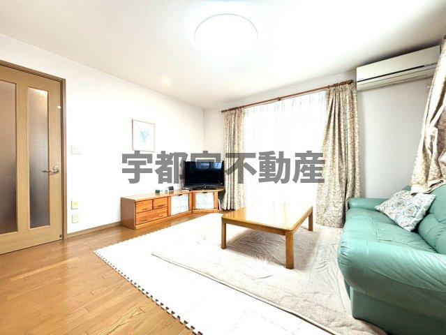  �y���r���O�_�C�j���O�z���n�ʐ^�F���邢�������̓��郊�r���O�_�C�j���O��18.5���Ƃ�Ƃ�̂���L���B