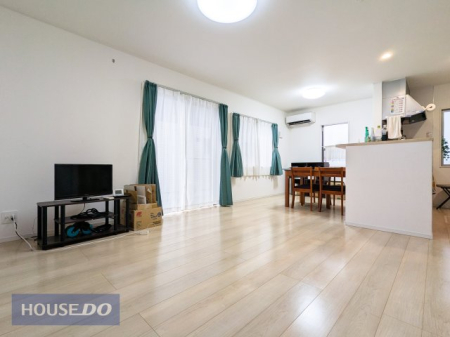 ���r���O 3�ӏ��̑����玩�R���������Ղ���閾�邢���r���O���ƂĂ����J�ɂ��g���ɂȂ��Ă��邽�߁A�����̃R���f�B�V�������ǍD�ł���