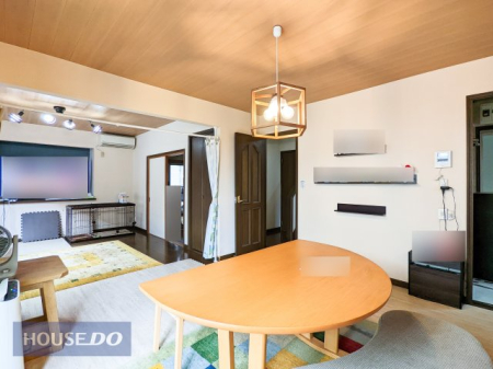  �������_�C�j���O�X�y�[�X�ł���