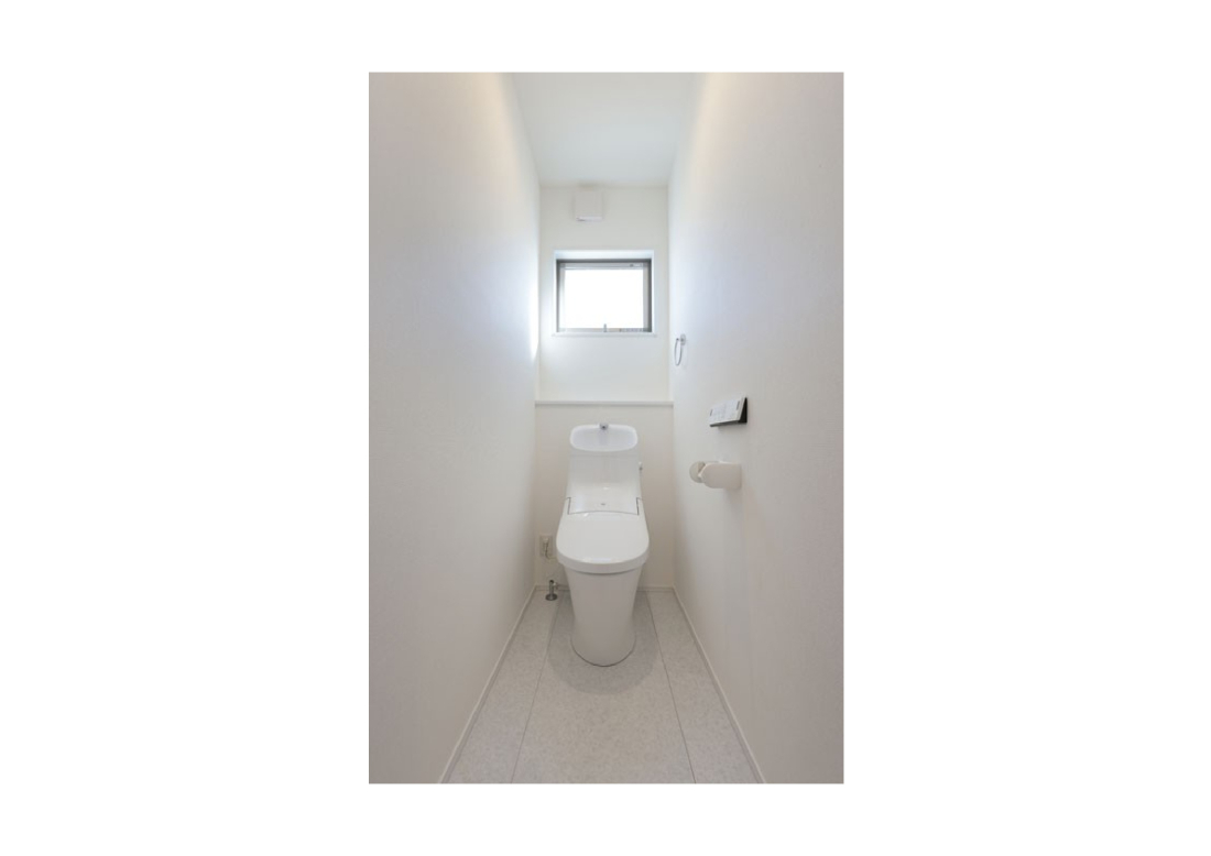 �g�C�� �������g�[�֍��t���B�Q�ӏ�����̂ŁA�Z�������ł����S��ق��ƈꑧ����v���C�x�[�g��Ԃ͍L�߂̐݌v�ƂȂ��Ă���܂��B�i3�N�O�����̎ʐ^�j