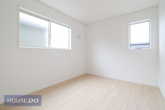 �Q�� �y�Q���z ���邢�̌��̓����Q���ł��B