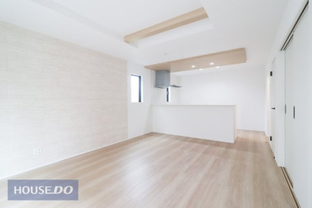  �y���r���O�_�C�j���O�z �Ƒ��ŉ߂����邭�났�̋��