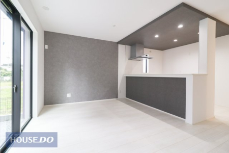  �y�_�C�j���O�z �Ƒ��ł��낰��_�C�j���O�ł��B