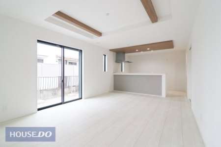  �y���r���O�_�C�j���O�z �Ƒ��ŉ߂����邭�났�̋��